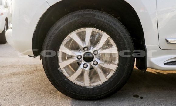 Buy Import Toyota Land Cruiser White Car in Import - Dubai in Dhufar Buy Import Toyota Land Cruiser White Car in Import - Dubai in Dhufar