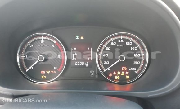 Buy Import Mitsubishi L200 White Car in Import - Dubai in Dhufar Buy Import Mitsubishi L200 White Car in Import - Dubai in Dhufar