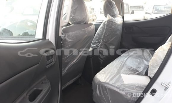Buy Import Mitsubishi L200 White Car in Import - Dubai in Dhufar Buy Import Mitsubishi L200 White Car in Import - Dubai in Dhufar
