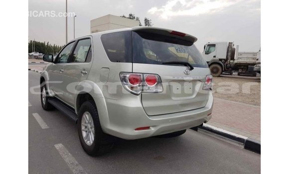 Buy Import Toyota Fortuner Other Car in Import - Dubai in Dhufar Buy Import Toyota Fortuner Other Car in Import - Dubai in Dhufar