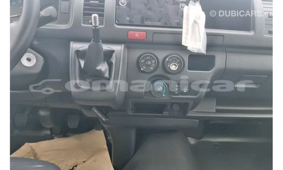 Buy Import Toyota Hiace White Car in Import - Dubai in Dhufar Buy Import Toyota Hiace White Car in Import - Dubai in Dhufar