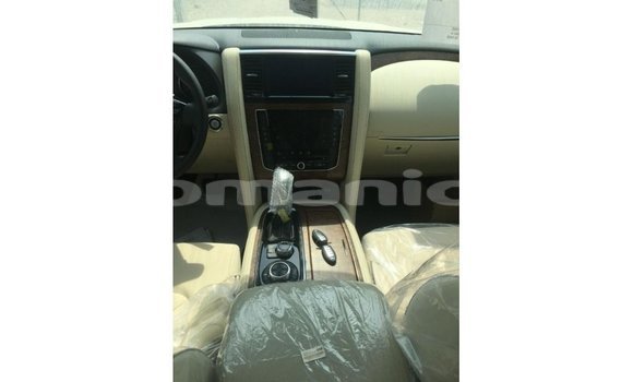 Buy Import Nissan Patrol White Car in Import - Dubai in Dhufar Buy Import Nissan Patrol White Car in Import - Dubai in Dhufar