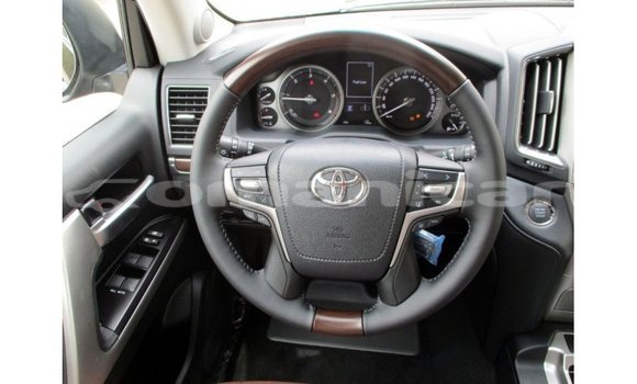 Buy Import Toyota Land Cruiser Black Car in Import - Dubai in Dhufar Buy Import Toyota Land Cruiser Black Car in Import - Dubai in Dhufar