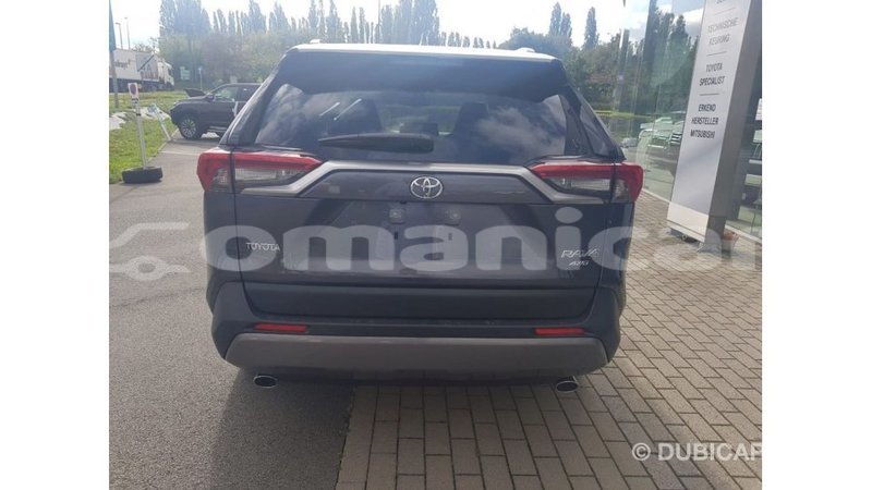 Big with watermark toyota 4runner dhufar import dubai 2744