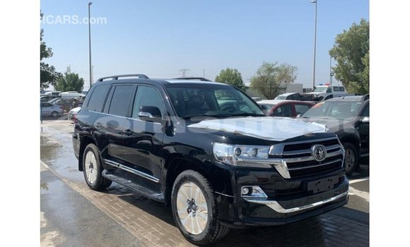 Buy Import Toyota Land Cruiser Black Car in Import - Dubai in Dhufar Buy Import Toyota Land Cruiser Black Car in Import - Dubai in Dhufar