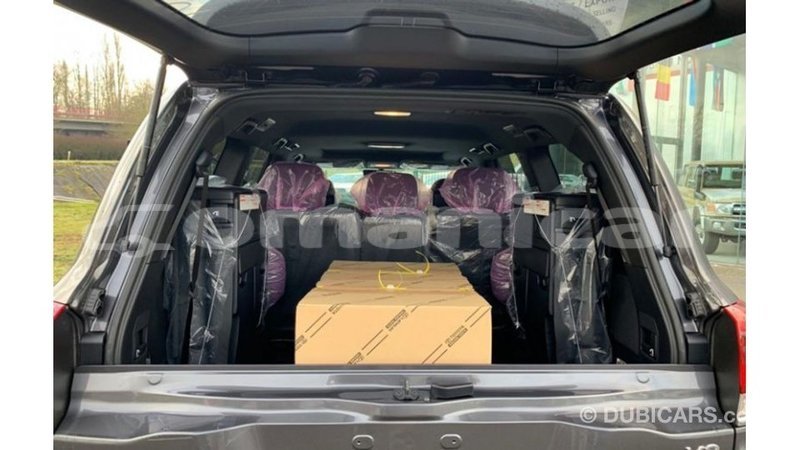 Big with watermark toyota land cruiser dhufar import dubai 2752