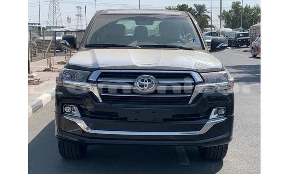 Buy Import Toyota Land Cruiser Black Car in Import - Dubai in Dhufar Buy Import Toyota Land Cruiser Black Car in Import - Dubai in Dhufar