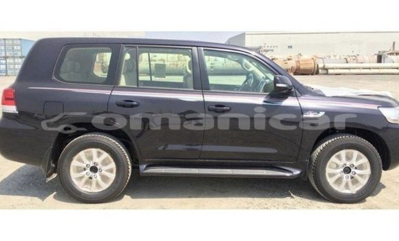 Buy Import Toyota Land Cruiser Black Car in Import - Dubai in Dhufar Buy Import Toyota Land Cruiser Black Car in Import - Dubai in Dhufar