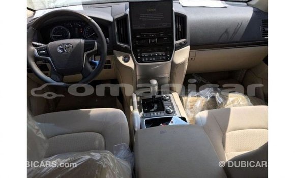 Buy Import Toyota Land Cruiser Black Car in Import - Dubai in Dhufar Buy Import Toyota Land Cruiser Black Car in Import - Dubai in Dhufar