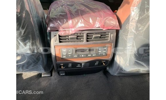 Buy Import Toyota Land Cruiser Black Car in Import - Dubai in Dhufar Buy Import Toyota Land Cruiser Black Car in Import - Dubai in Dhufar