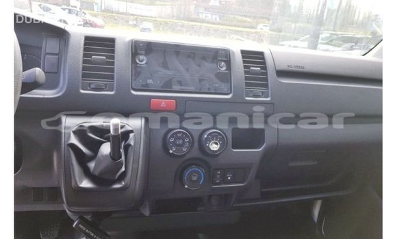 Buy Import Toyota Hiace White Car in Import - Dubai in Dhufar Buy Import Toyota Hiace White Car in Import - Dubai in Dhufar