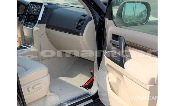 Buy Import Toyota Land Cruiser Black Car in Import - Dubai in Dhufar Buy Import Toyota Land Cruiser Black Car in Import - Dubai in Dhufar