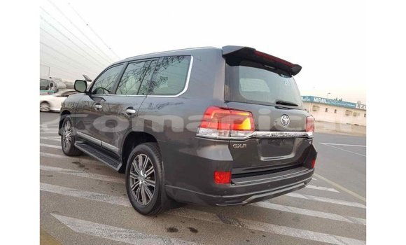 Buy Import Toyota Land Cruiser Other Car in Import - Dubai in Dhufar Buy Import Toyota Land Cruiser Other Car in Import - Dubai in Dhufar