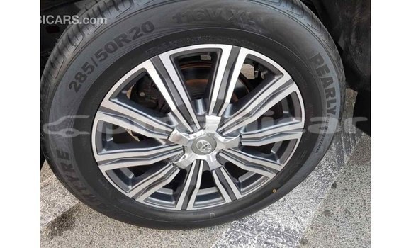 Buy Import Toyota Land Cruiser Other Car in Import - Dubai in Dhufar Buy Import Toyota Land Cruiser Other Car in Import - Dubai in Dhufar