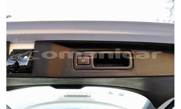 Buy Import Toyota Fortuner White Car in Import - Dubai in Dhufar Buy Import Toyota Fortuner White Car in Import - Dubai in Dhufar