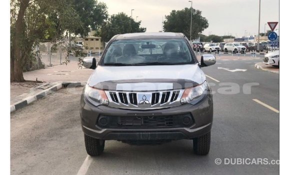 Buy Import Mitsubishi L200 Brown Car in Import - Dubai in Dhufar Buy Import Mitsubishi L200 Brown Car in Import - Dubai in Dhufar