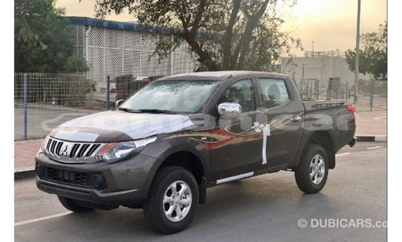 Buy Import Mitsubishi L200 Brown Car in Import - Dubai in Dhufar Buy Import Mitsubishi L200 Brown Car in Import - Dubai in Dhufar