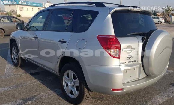 Buy Import Toyota RAV4 Other Car in Import - Dubai in Dhufar Buy Import Toyota RAV4 Other Car in Import - Dubai in Dhufar