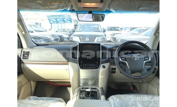 Buy Import Toyota Land Cruiser Other Car in Import - Dubai in Dhufar Buy Import Toyota Land Cruiser Other Car in Import - Dubai in Dhufar