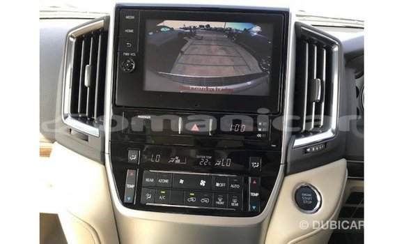 Buy Import Toyota Land Cruiser Other Car in Import - Dubai in Dhufar Buy Import Toyota Land Cruiser Other Car in Import - Dubai in Dhufar