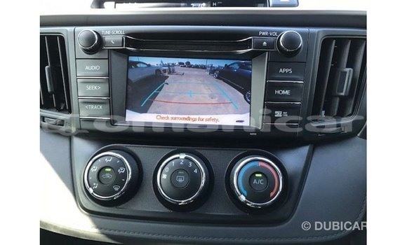 Buy Import Toyota 4Runner White Car in Import - Dubai in Dhufar Buy Import Toyota 4Runner White Car in Import - Dubai in Dhufar