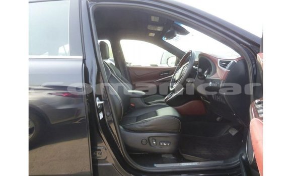 Buy Import Toyota Harrier Black Car in Import - Dubai in Dhufar Buy Import Toyota Harrier Black Car in Import - Dubai in Dhufar