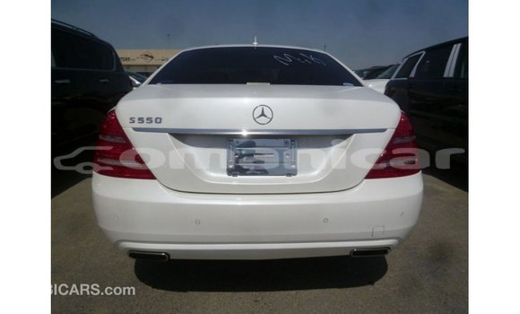 Buy Import Mercedes-Benz 190 White Car in Import - Dubai in Dhufar Buy Import Mercedes-Benz 190 White Car in Import - Dubai in Dhufar