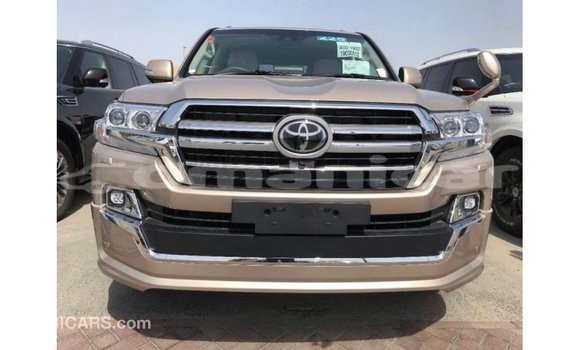 Buy Import Toyota Land Cruiser Other Car in Import - Dubai in Dhufar Buy Import Toyota Land Cruiser Other Car in Import - Dubai in Dhufar