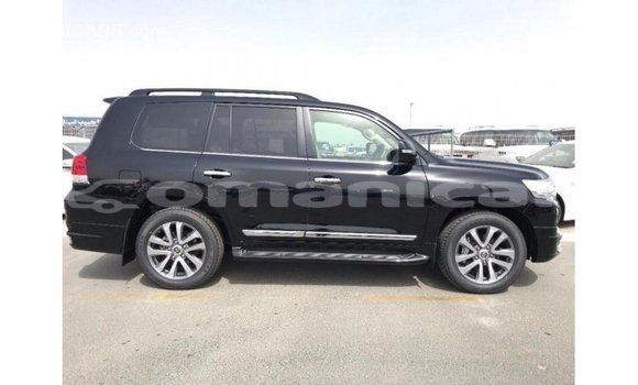 Buy Import Toyota Land Cruiser Black Car in Import - Dubai in Dhufar Buy Import Toyota Land Cruiser Black Car in Import - Dubai in Dhufar