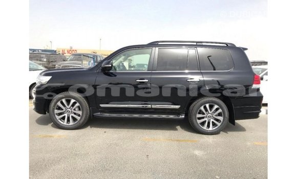 Buy Import Toyota Land Cruiser Black Car in Import - Dubai in Dhufar Buy Import Toyota Land Cruiser Black Car in Import - Dubai in Dhufar