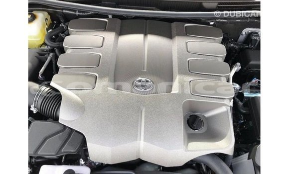 Buy Import Toyota Land Cruiser Black Car in Import - Dubai in Dhufar Buy Import Toyota Land Cruiser Black Car in Import - Dubai in Dhufar