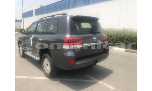 Buy Import Toyota Land Cruiser Other Car in Import - Dubai in Dhufar Buy Import Toyota Land Cruiser Other Car in Import - Dubai in Dhufar
