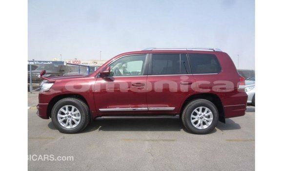 Buy Import Toyota Land Cruiser Other Car in Import - Dubai in Dhufar Buy Import Toyota Land Cruiser Other Car in Import - Dubai in Dhufar