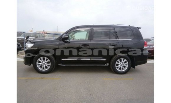 Buy Import Toyota Land Cruiser Black Car in Import - Dubai in Dhufar Buy Import Toyota Land Cruiser Black Car in Import - Dubai in Dhufar