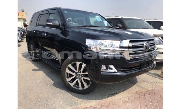 Buy Import Toyota Land Cruiser Black Car in Import - Dubai in Dhufar Buy Import Toyota Land Cruiser Black Car in Import - Dubai in Dhufar