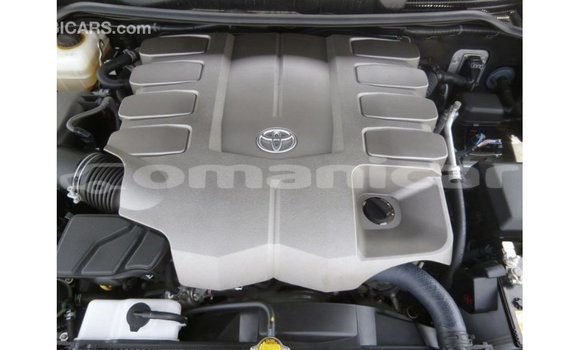 Buy Import Toyota Land Cruiser Black Car in Import - Dubai in Dhufar Buy Import Toyota Land Cruiser Black Car in Import - Dubai in Dhufar