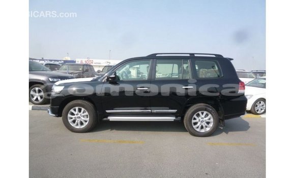 Buy Import Toyota Land Cruiser Black Car in Import - Dubai in Dhufar Buy Import Toyota Land Cruiser Black Car in Import - Dubai in Dhufar
