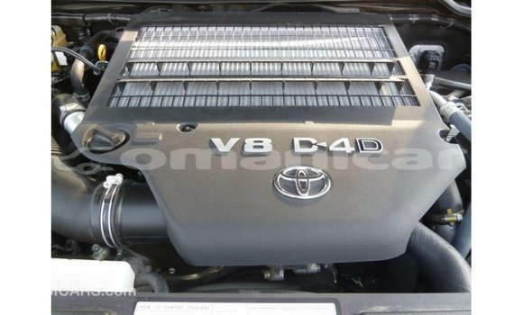 Buy Import Toyota Land Cruiser Black Car in Import - Dubai in Dhufar Buy Import Toyota Land Cruiser Black Car in Import - Dubai in Dhufar