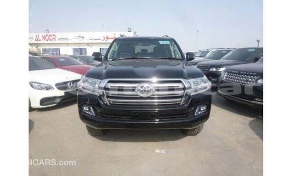 Buy Import Toyota Land Cruiser Black Car in Import - Dubai in Dhufar Buy Import Toyota Land Cruiser Black Car in Import - Dubai in Dhufar