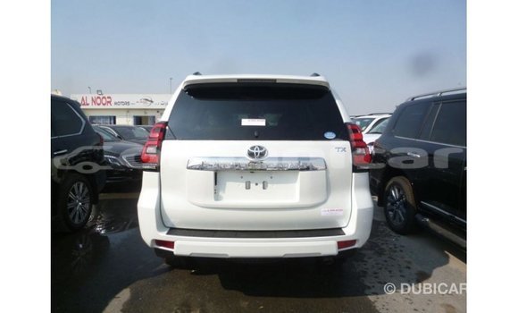 Buy Import Toyota Prado White Car in Import - Dubai in Dhufar Buy Import Toyota Prado White Car in Import - Dubai in Dhufar