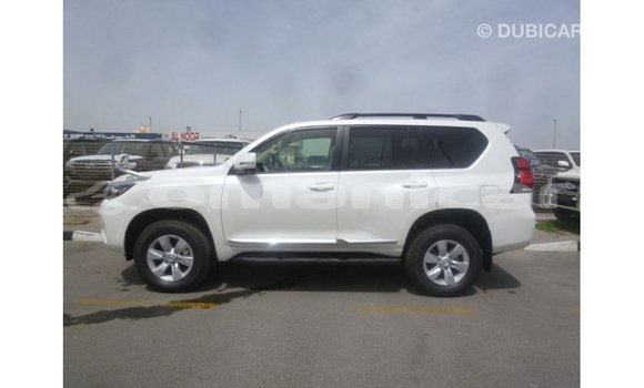 Buy Import Toyota Prado White Car in Import - Dubai in Dhufar Buy Import Toyota Prado White Car in Import - Dubai in Dhufar