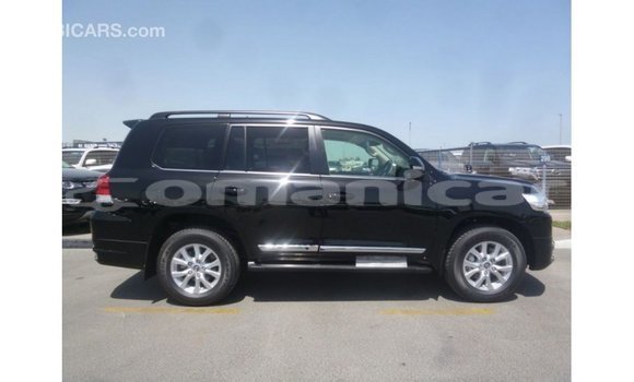 Buy Import Toyota Land Cruiser Black Car in Import - Dubai in Dhufar Buy Import Toyota Land Cruiser Black Car in Import - Dubai in Dhufar