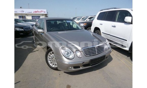 Buy Import Mercedes-Benz 200 Other Car in Import - Dubai in Dhufar Buy Import Mercedes-Benz 200 Other Car in Import - Dubai in Dhufar