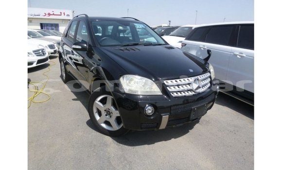 Buy Import Mercedes-Benz 190 Black Car in Import - Dubai in Dhufar Buy Import Mercedes-Benz 190 Black Car in Import - Dubai in Dhufar
