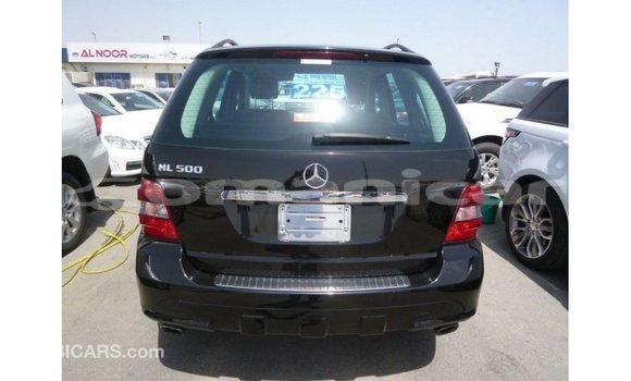 Buy Import Mercedes-Benz 190 Black Car in Import - Dubai in Dhufar Buy Import Mercedes-Benz 190 Black Car in Import - Dubai in Dhufar