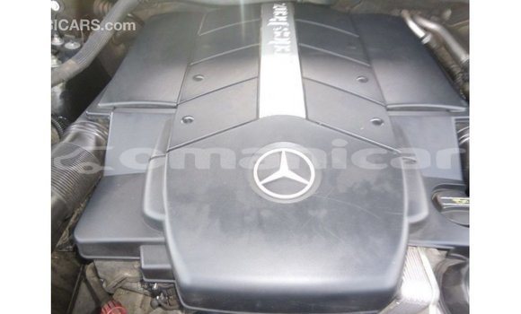 Buy Import Mercedes-Benz 190 Black Car in Import - Dubai in Dhufar Buy Import Mercedes-Benz 190 Black Car in Import - Dubai in Dhufar