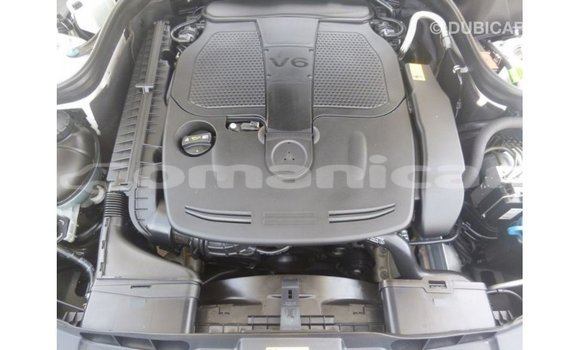 Buy Import Mercedes-Benz 190 White Car in Import - Dubai in Dhufar Buy Import Mercedes-Benz 190 White Car in Import - Dubai in Dhufar