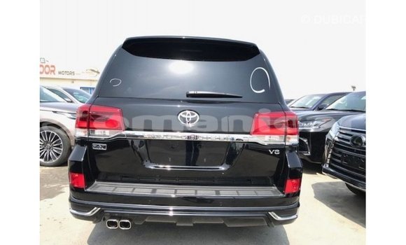 Buy Import Toyota Land Cruiser Black Car in Import - Dubai in Dhufar Buy Import Toyota Land Cruiser Black Car in Import - Dubai in Dhufar