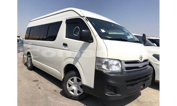 Buy Import Toyota Hiace White Car in Import - Dubai in Dhufar Buy Import Toyota Hiace White Car in Import - Dubai in Dhufar