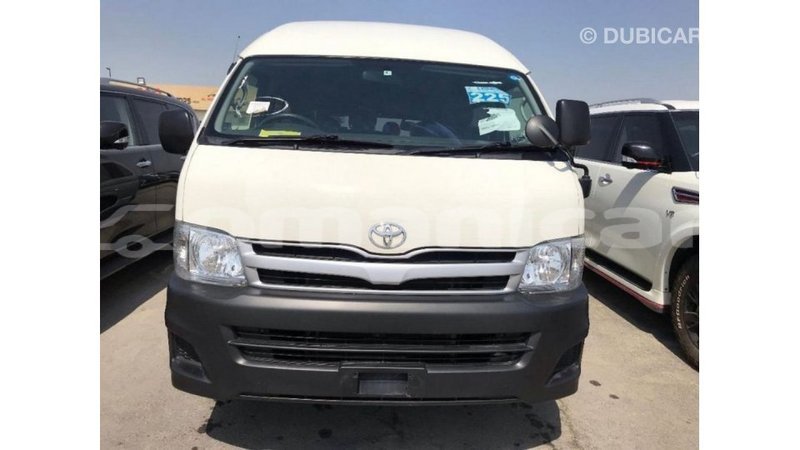 Big with watermark toyota hiace dhufar import dubai 2850